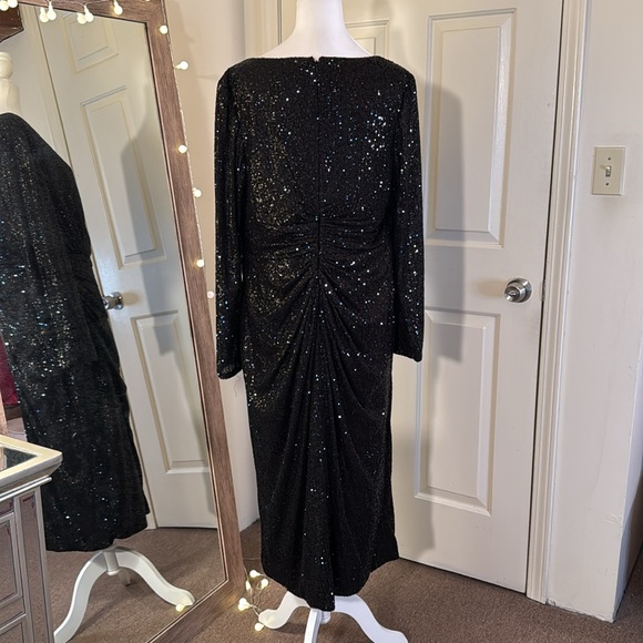 MAC DUGGALBlack Long Sleeve Sequin Gathered Waist Dress